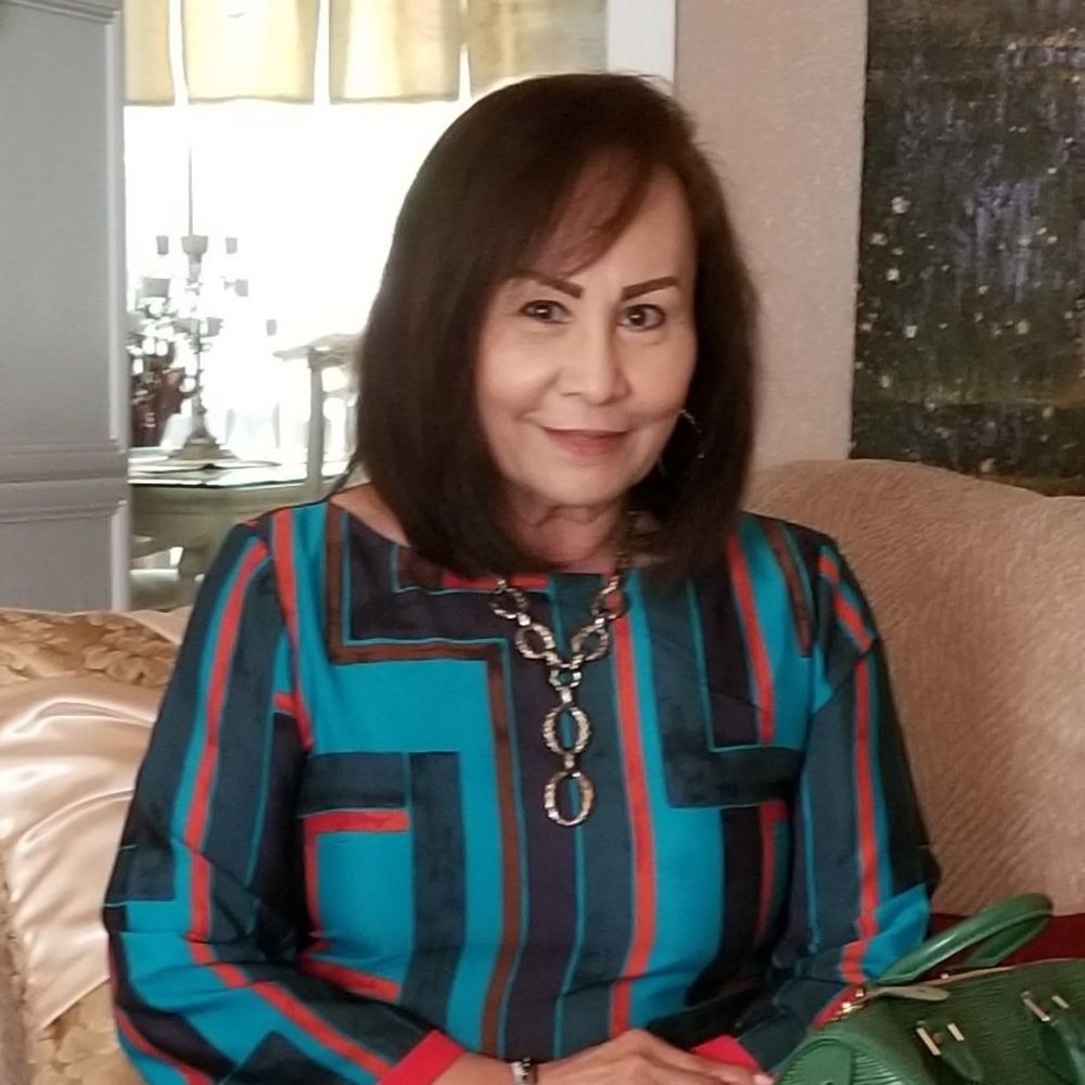 Meet your Posher, Rosario